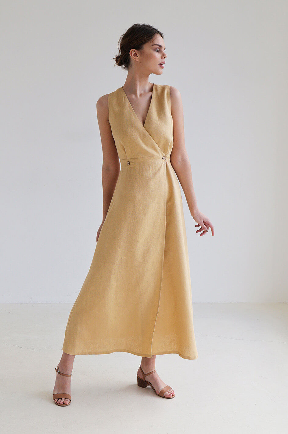 How to choose a linen dress as a wedding guest or a bridesmaid